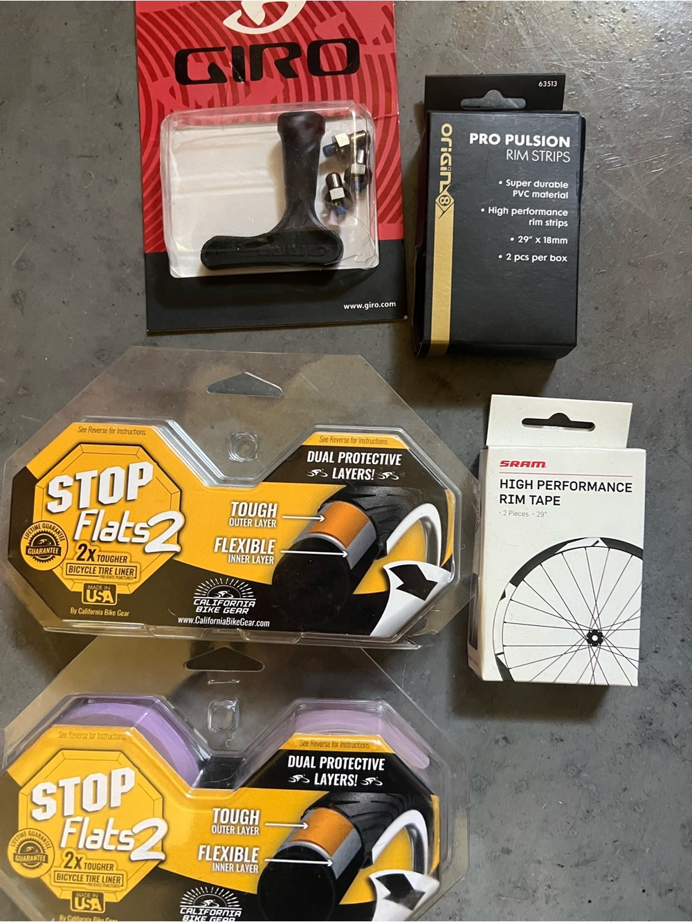Lot of assorted mountain biking itemsGiro Black Tire Lever with Valve Core Tools